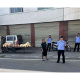 凤凰县新场镇：联合执法赶集开展道路安全整治行动