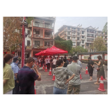 凤凰县虹桥社区：开展全民核酸检测 凝心聚力筑牢疫情防线