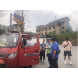 凤凰县廖家桥镇：开展 “戴帽工程”集中整治行动
