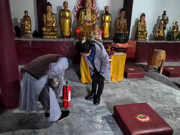 图片18.jpg