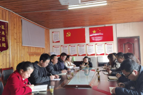 凤凰县：党建融合发展助力业务高质量提升