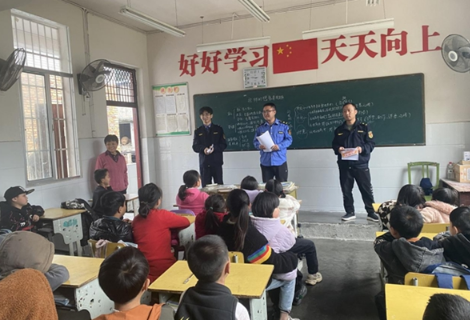凤凰县千工坪镇：开展地质灾害应急演练，打上应对灾害能力“加强针”