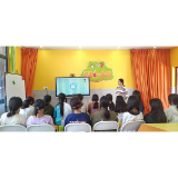 凤凰县千工坪学区：阳光女孩 自尊自爱