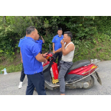 凤凰县禾库镇：严厉打击无证驾驶、不佩戴头盔     为道路安全保驾护航