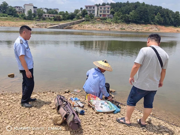 图片28.jpg