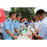 “人人讲安全   个个会应急”丨  凤凰县市监局：开展“安全生产月”特种设备宣传活动