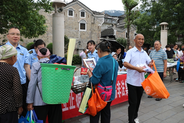 图片26.jpg