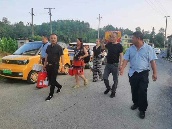 图片27.jpg