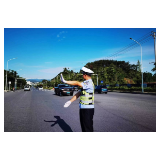 护航高考 凤凰公安交警在行动