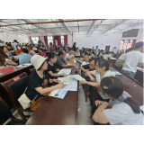 凤凰县高级中学：掀起教育高质量发展的大讨论