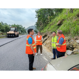 凤凰县公路建设养护中心：严把公路工程“质量关”  全力打造人民满意交通