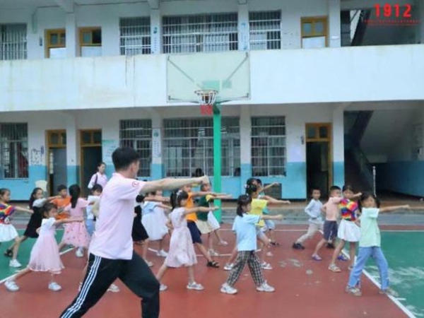 图片38.jpg