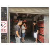 凤凰县沱江镇：开展烟花炮竹安全检查   营造安全营商环境