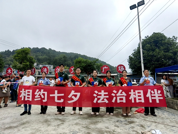 合影留念。.jpg