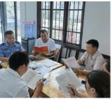 凤凰县吉信镇满家村：召开党的二十大精神专题学习会