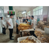 凤凰县禾库镇：烟叶收购紧锣密鼓 价格公道提振信心