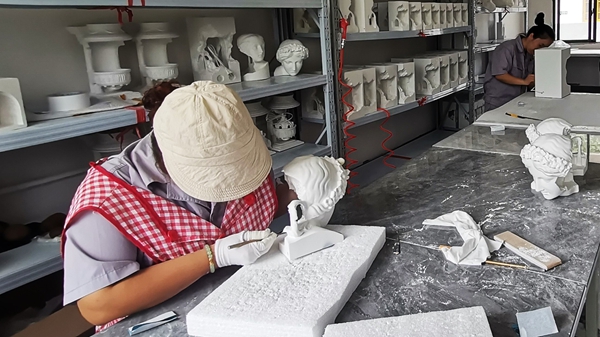 图片11.jpg 图片11.jpg