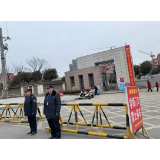 凤凰城管：开学啦！城管“护学队”上岗