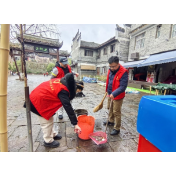 凤凰县文旅局：深化文旅服务，践行雷锋精神