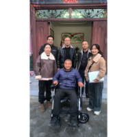轮椅上的梦——凤凰县委政法委、凤凰县残联走访慰问沱江镇东方红村残障人士唐仁芝侧记