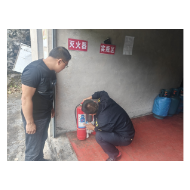 凤凰县新场镇：开展节前安全生产检查  营造安全营商环境