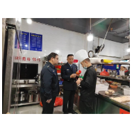 “五一”假期我在岗| 凤凰市监护航一直在行动