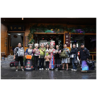 “粽”享端午，传“播”欢乐——凤凰县妇联直播端午盛况