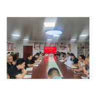 凤凰产业开发区：召开优化营商环境上半年工作总结会议