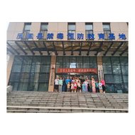凤凰县审计局开展“关爱下一代”主题活动   组织参观县禁毒预防教育基地