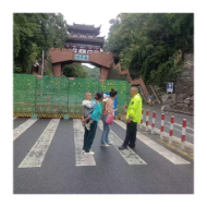 凤凰县城管执法局：以高度的责任感和紧迫感筑牢防汛“安全网”