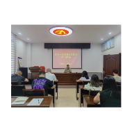 凤凰县沱江镇虹桥社区干部聆听检察院退休干部田景生讲座    共话党员初心使命
