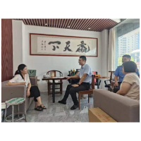 凤凰县城管执法局开展联企走访    助力优化营商环境