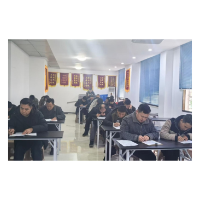 凤凰县道路运输服务中心：保持高压态势  全力保障春运道路运输安全