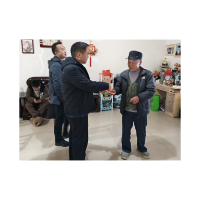 凤凰县市场监管局开展春节走访慰问活动