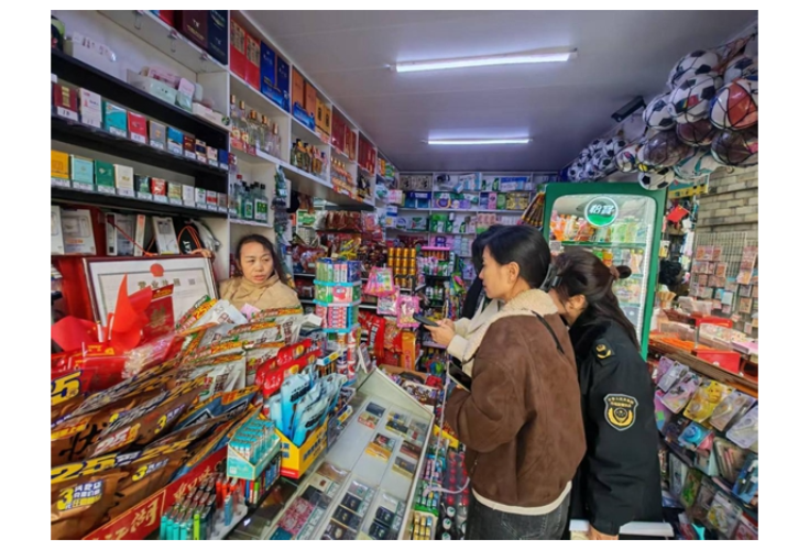 凤凰县多措并举筑牢食品安全防线   全年监管态势平稳有序