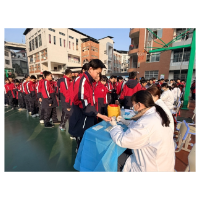 凤凰县第二中学联动疾控中心筑牢师生健康屏障