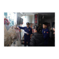 凤凰消防开展元旦节前古城消防专项检查