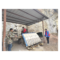 凤凰县农机中心：人勤春来早   农机服务下乡忙