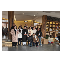 巾帼绽芳华，奋进新征程——凤凰县腊尔山镇开展妇女节联谊活动