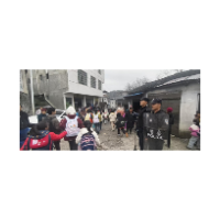 凤凰公安：站好护学岗    做校园安全的“守护者”