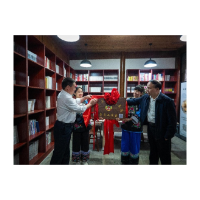 凤凰县政协文星苑委员工作室正式揭牌并获“州级委员读书示范点”荣誉称号