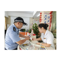 凤凰公安：安全宣传进家门  织密暑期“防护网”