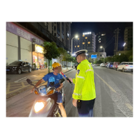 利剑出鞘——凤凰交警集中开展专项整治行动
