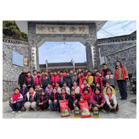 凤凰县齐良桥学区：情暖敬老院   爱洒夕阳红