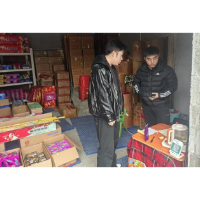 凤凰县沱江镇积极开展节前“安全体检”全覆盖    筑牢平安过节“防火墙”