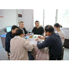 凤凰法院赴帮扶村、联系村调研督导乡村振兴、安全生产、溶洞天坑污染排查整治等工作