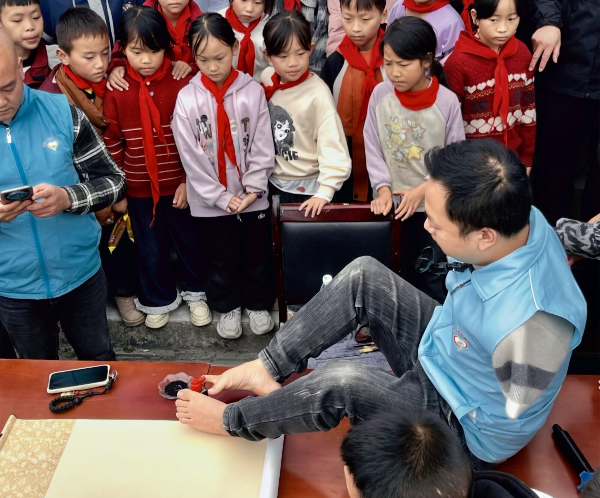 图片4.png 图片4.png