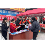 赶集日里的法治课： 木江坪镇普法宣传接地气入人心