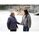 岁末守护·法暖万家丨凤凰法院：院长节前走访慰问，助力乡村振兴