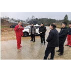 凤凰县落潮井镇：走访企业解诉求 护航复工启新程